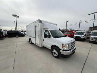 2025 Ford E-350 Base