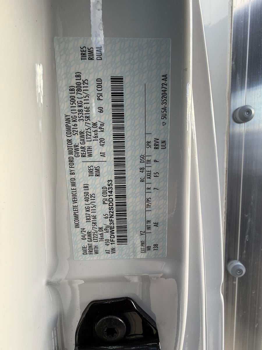 2025 Ford E-350 Base