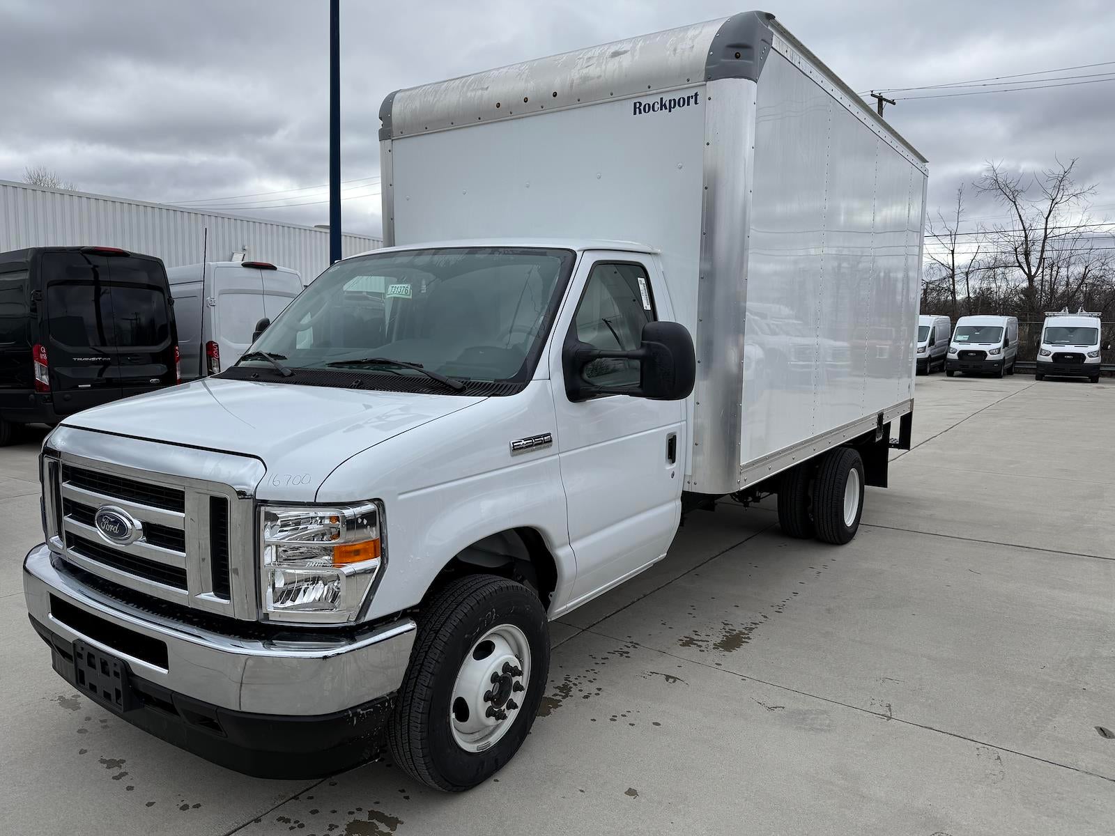 2025 Ford E-350 Base