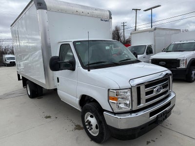2025 Ford E-350 Base