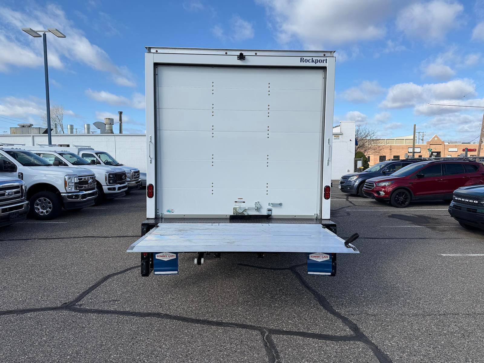 2025 Ford E-350 Base