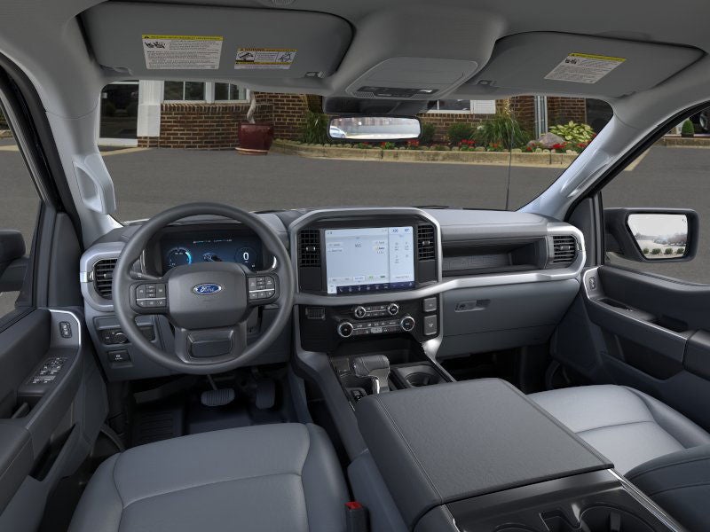 2025 Ford F-150 Lightning PRO