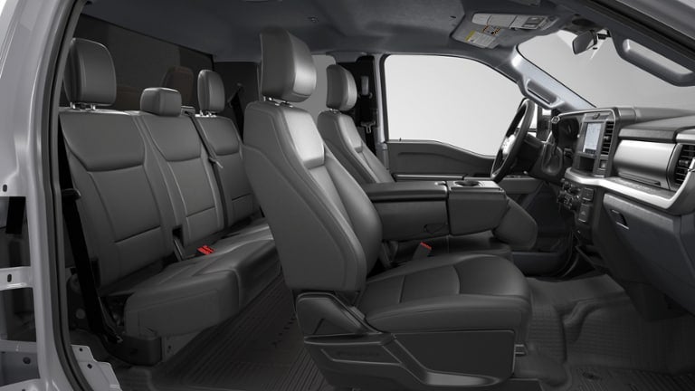 2026 Ford Super Duty F-350® XLT