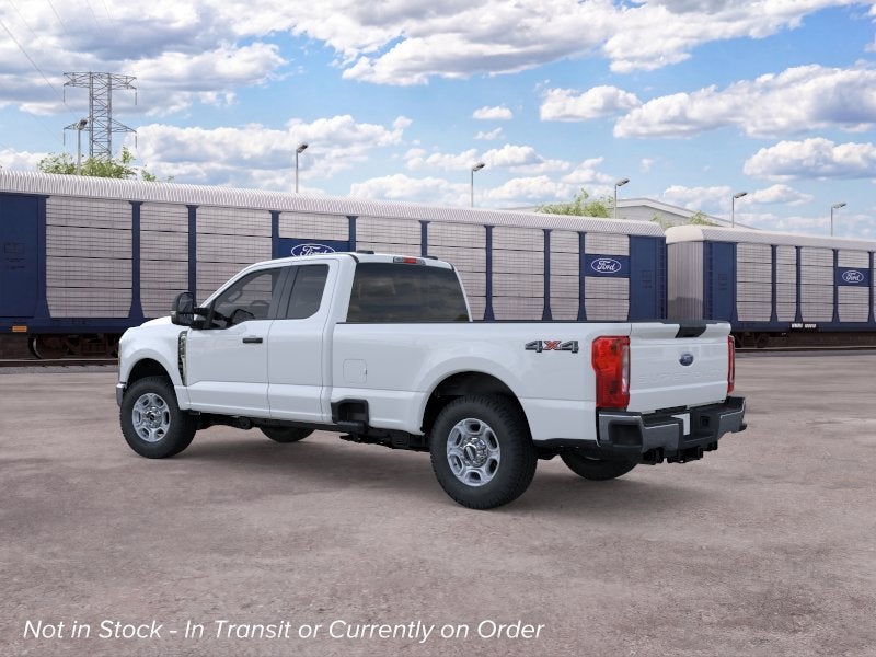 2026 Ford Super Duty F-350® XLT