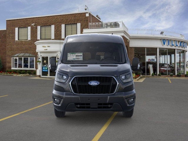 2026 Ford Transit Passenger Wagon XLT