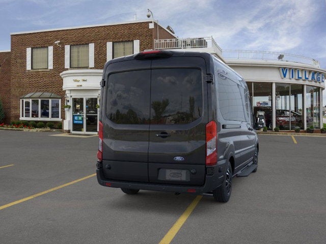 2026 Ford Transit Passenger Wagon XLT