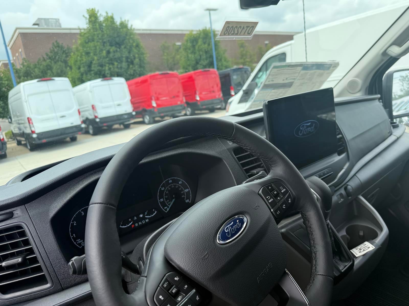 2025 Ford Transit Passenger Wagon XL