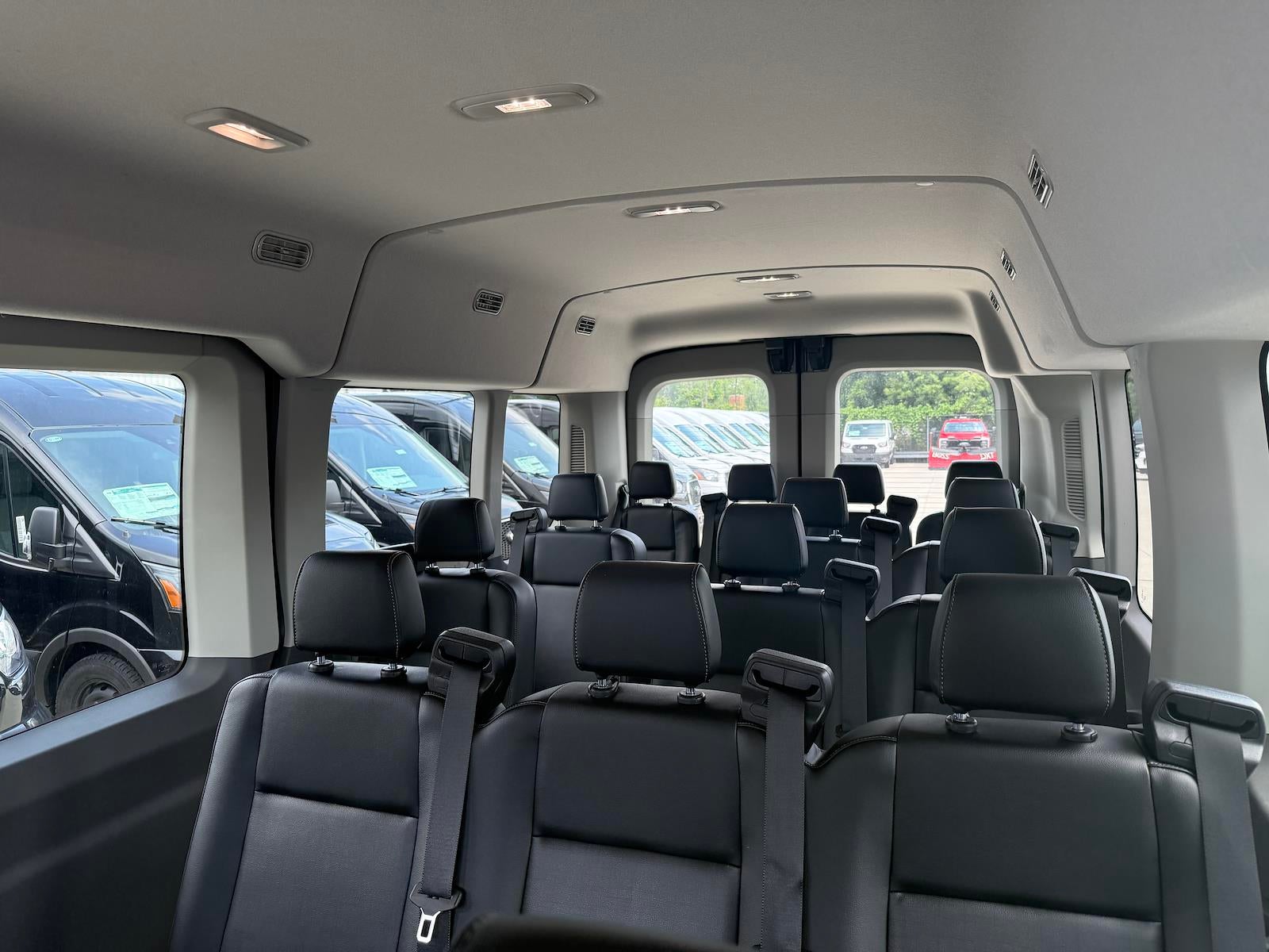 2025 Ford Transit Passenger Wagon XL