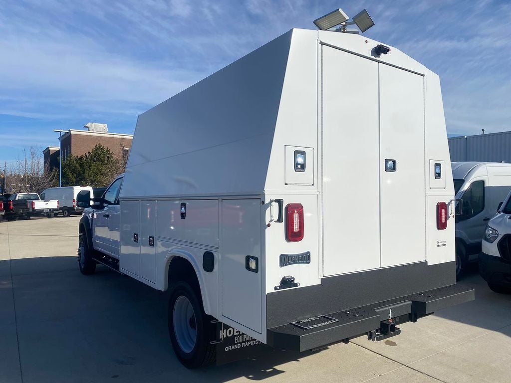 2025 Ford F-450SD XLT DRW