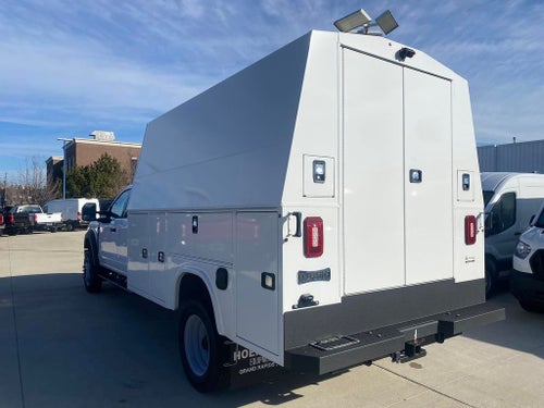 2025 Ford F-450SD XLT DRW