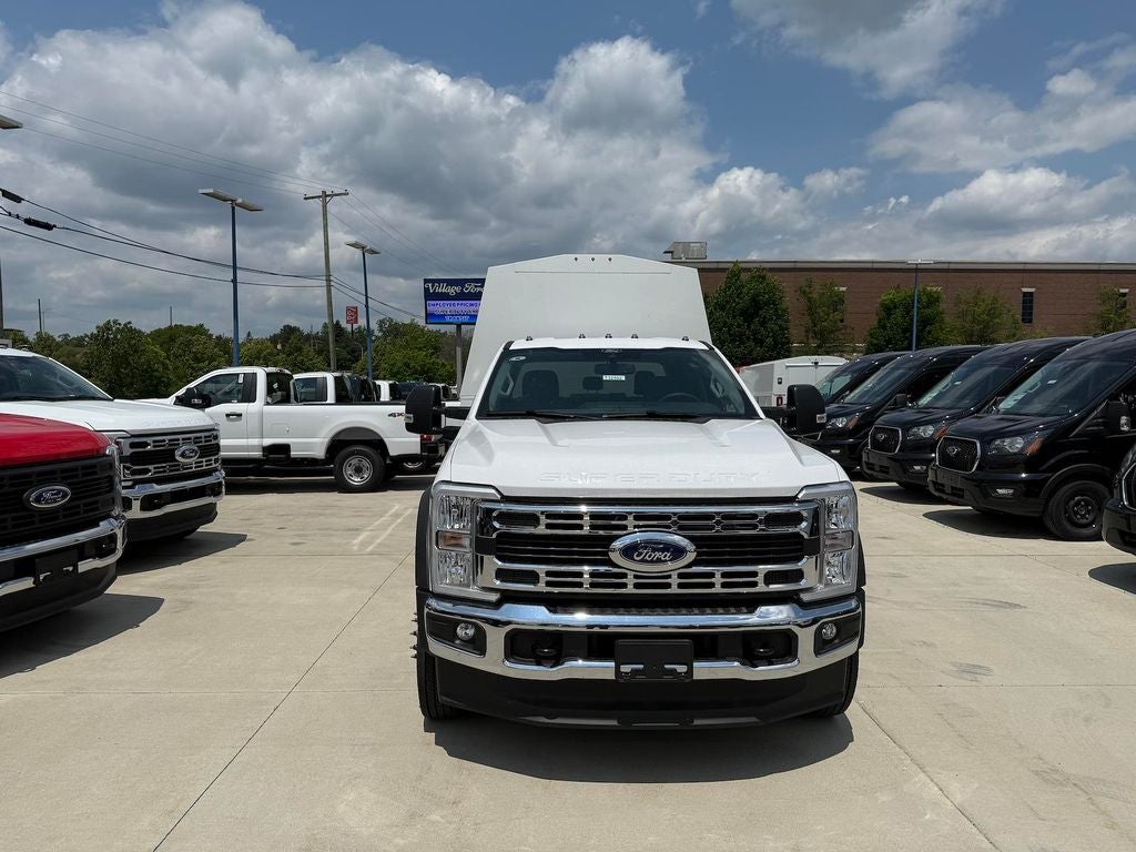 2025 Ford F-450SD XLT DRW