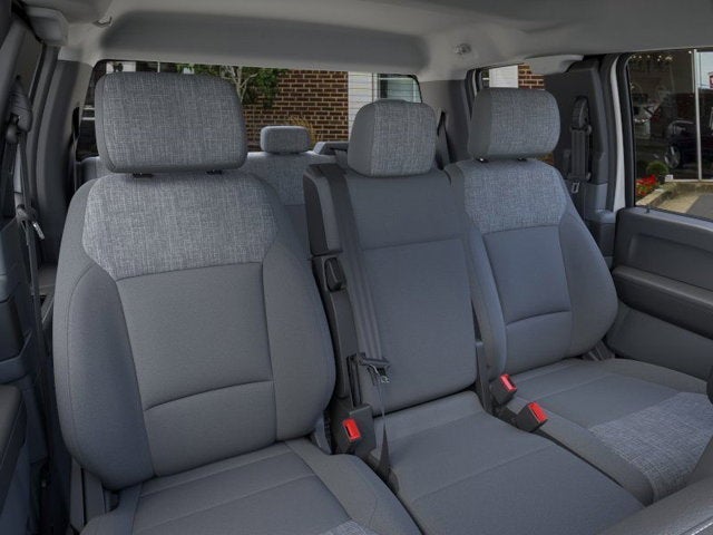 2026 Ford Super Duty F-550 DRW XLT