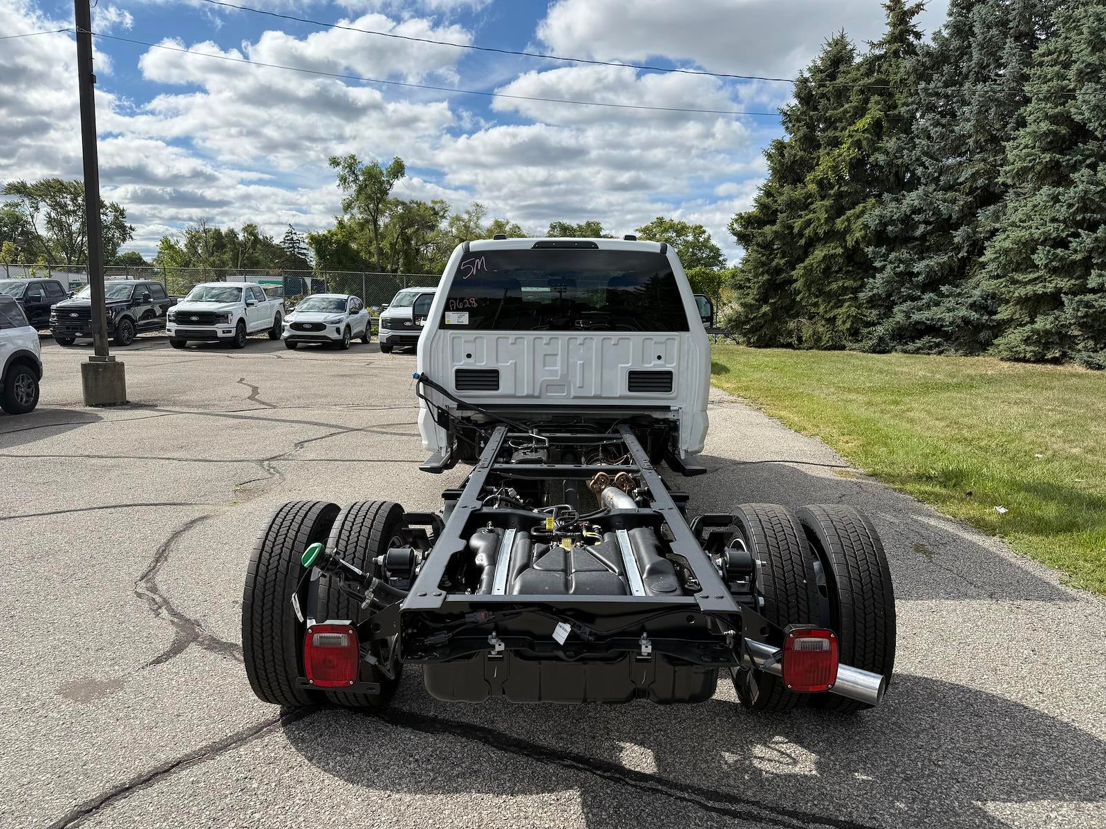 2026 Ford Super Duty F-550 DRW XLT