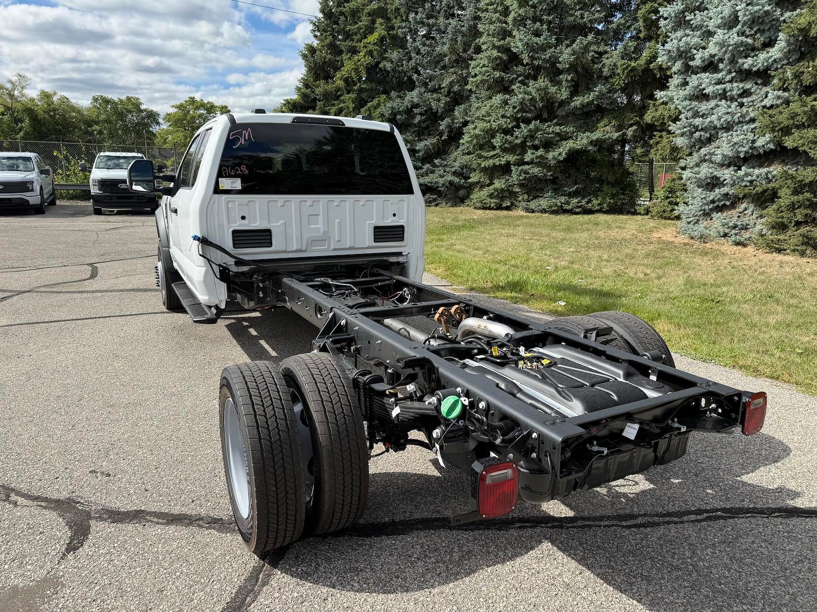 2026 Ford Super Duty F-550 DRW XLT