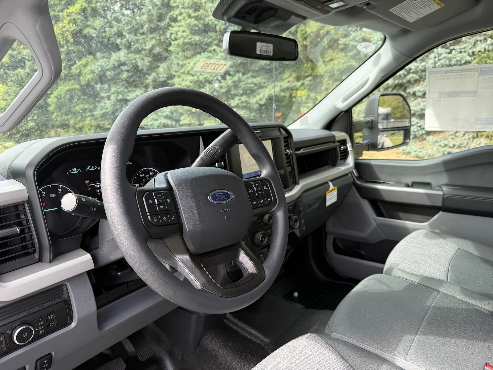 2026 Ford Super Duty F-550 DRW XLT