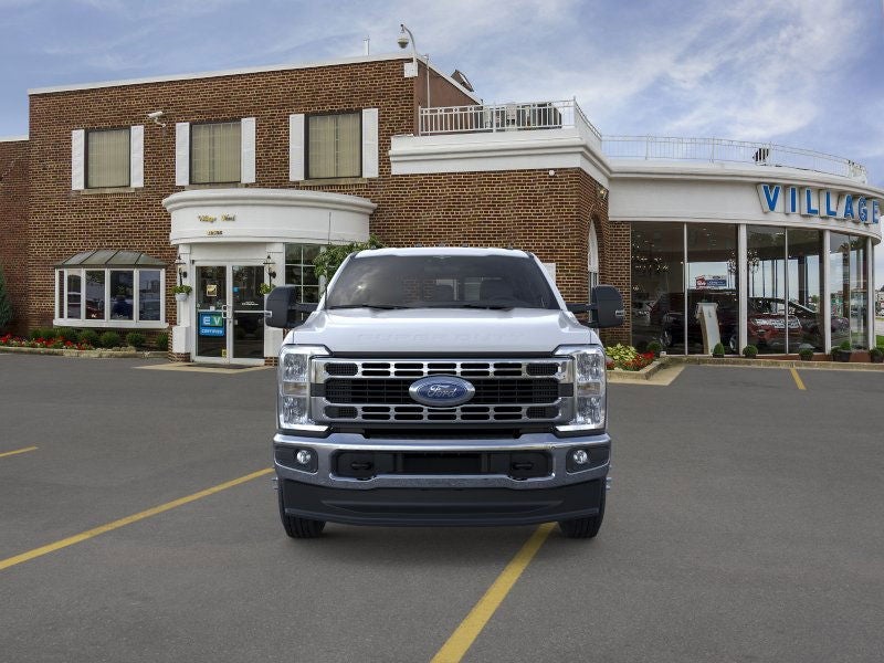 2026 Ford Super Duty F-350 DRW XL