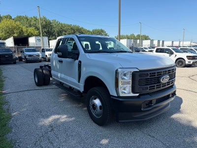 2025 Ford Super Duty F-350 DRW XL