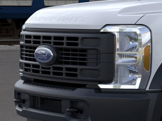 2026 Ford Super Duty F-550 DRW XL