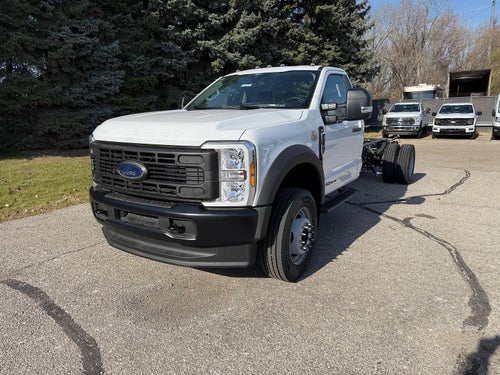 2025 Ford Super Duty F-600 DRW XL