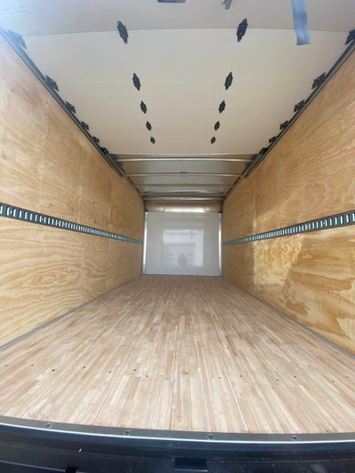 2025 Ford Super Duty F-600 DRW XL