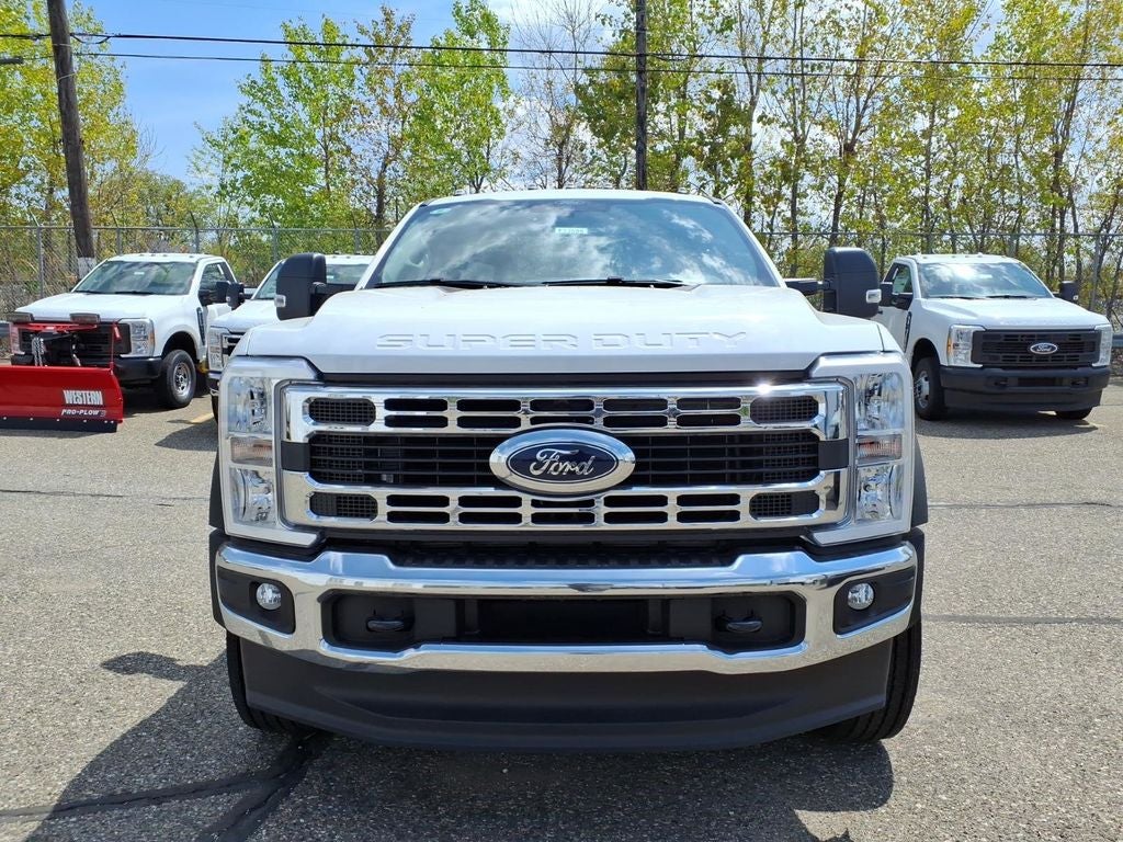2026 Ford F-600SD XLT