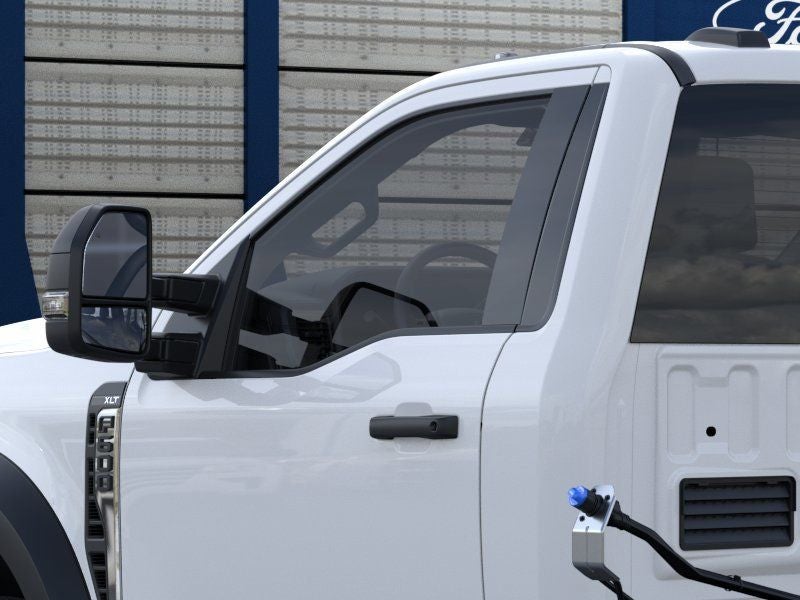 2026 Ford F-600SD XLT