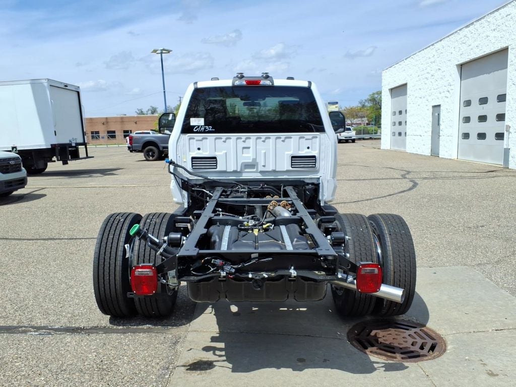 2026 Ford F-600SD XLT