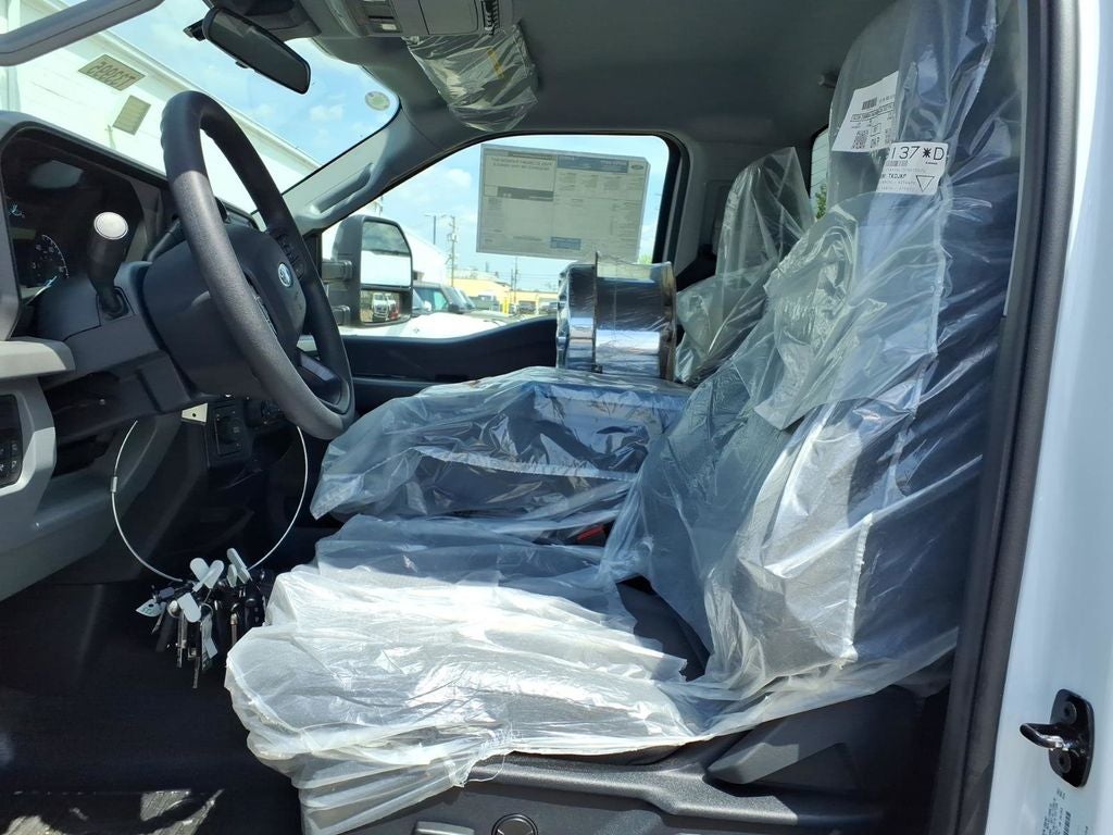 2026 Ford F-600SD XLT