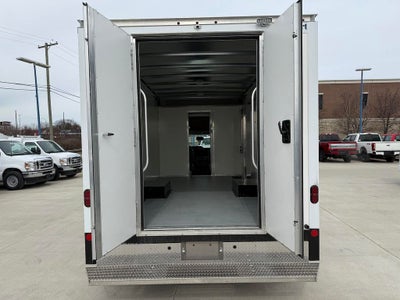 2025 Ford E-350SD Base Cutaway