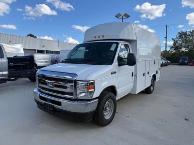 2026 Ford E-Series Cutaway E-350 SRW