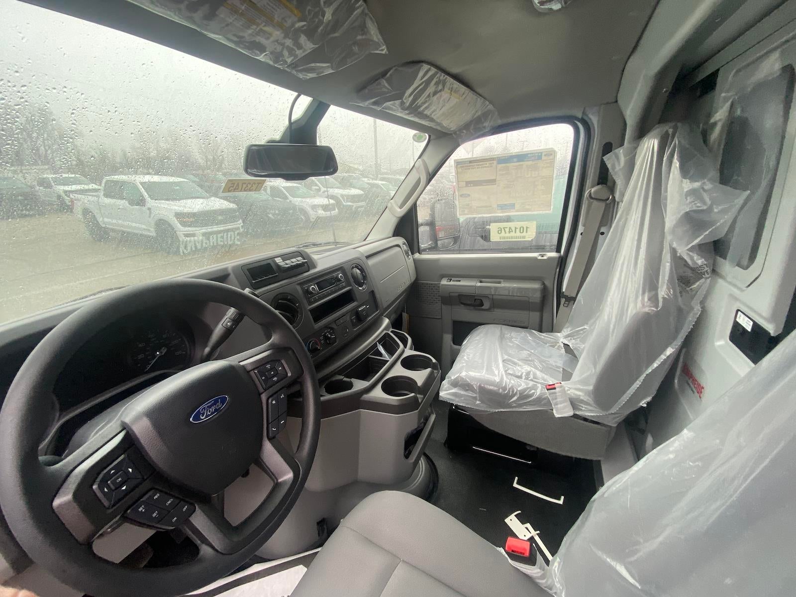 2026 Ford E-350SD Base Cutaway