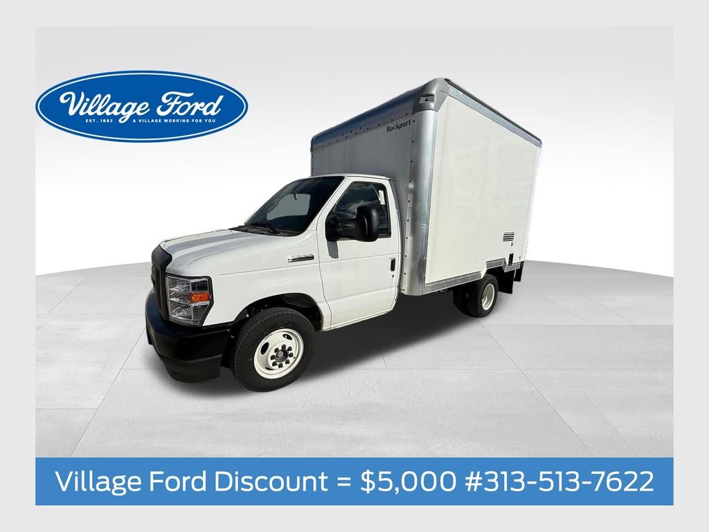 2025 Ford E-350SD Base Cutaway