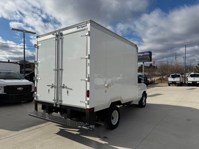 2025 Ford E-350SD Base Cutaway