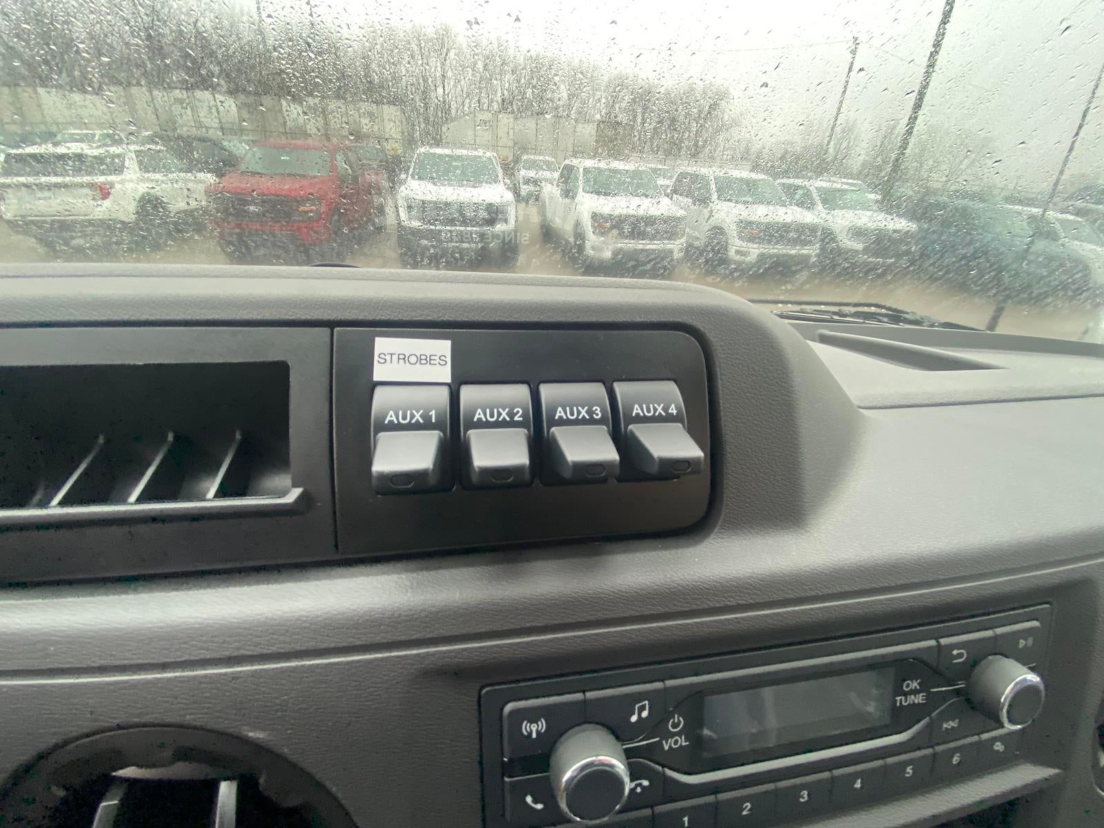 2026 Ford E-350SD Base Cutaway