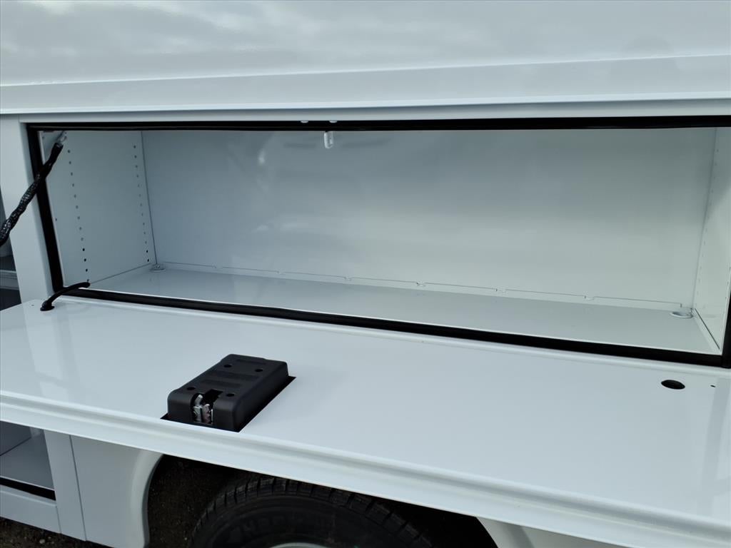 2026 Ford E-Series Cutaway E-350 SD