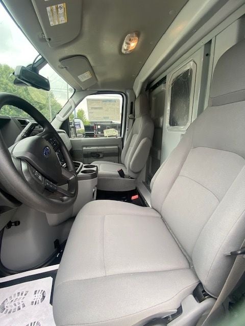 2027 Ford E-350SD Base Cutaway