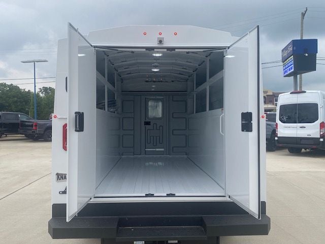2027 Ford E-350SD Base Cutaway