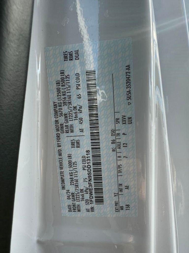 2025 Ford E-350SD Base Cutaway