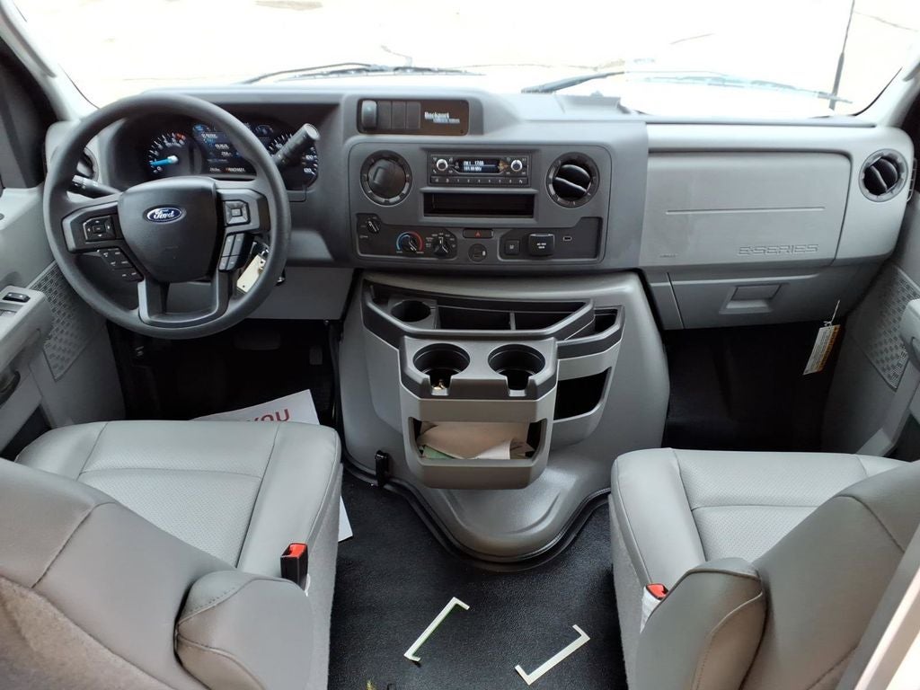 2027 Ford E-450SD Base