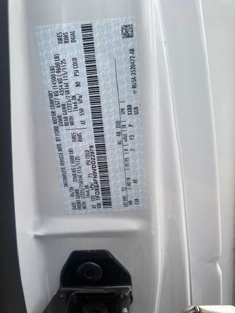 2027 Ford E-450SD Base DRW