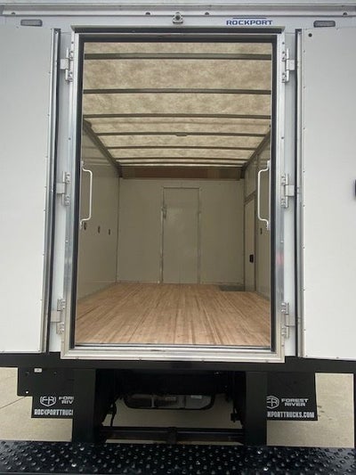 2027 Ford E-450SD Base DRW
