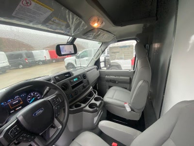 2026 Ford E-Series Cutaway E-450 DRW