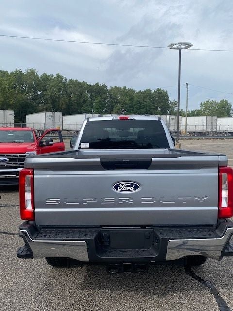 2027 Ford F-250SD XLT