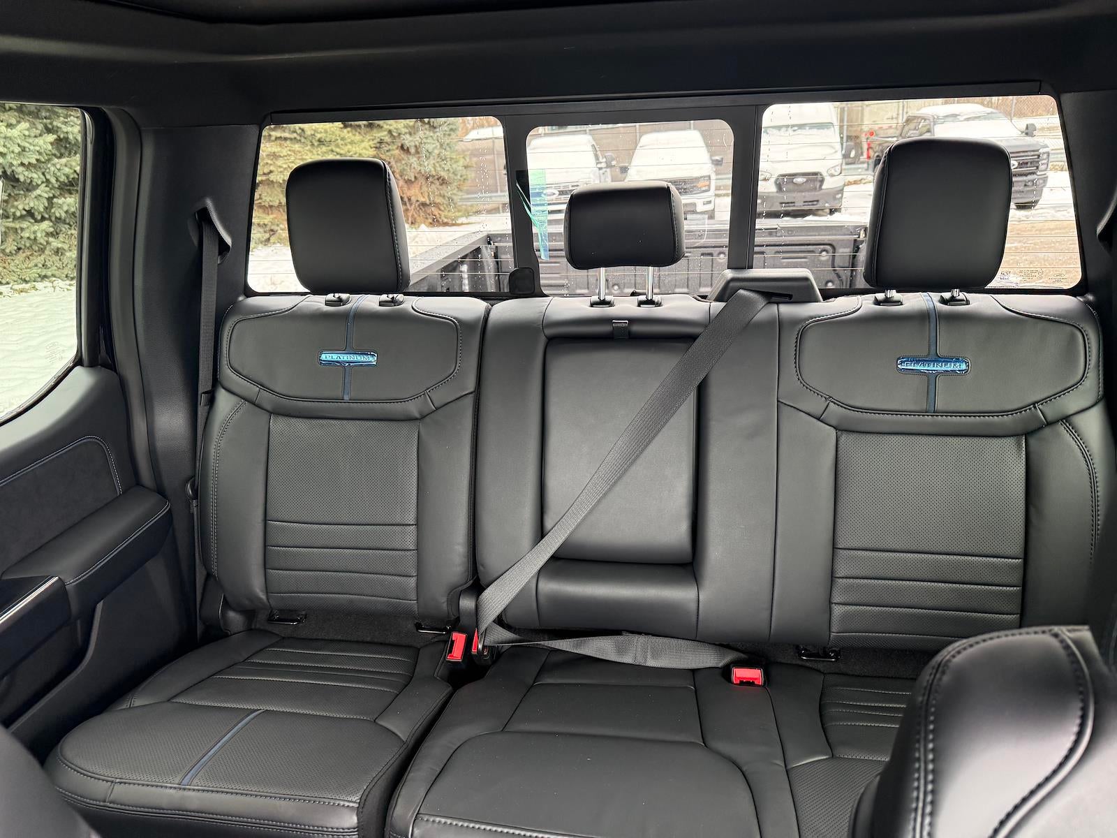 2026 Ford Super Duty F-250 SRW Platinum