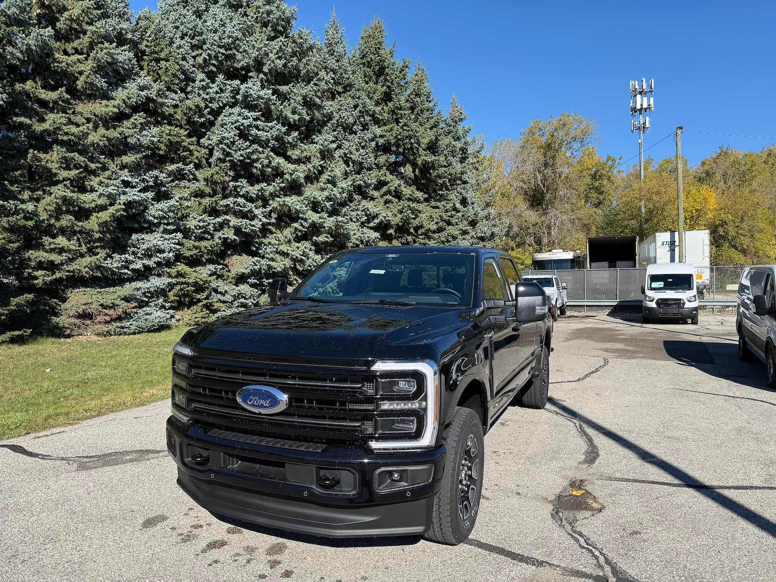 2026 Ford Super Duty F-250 SRW Platinum