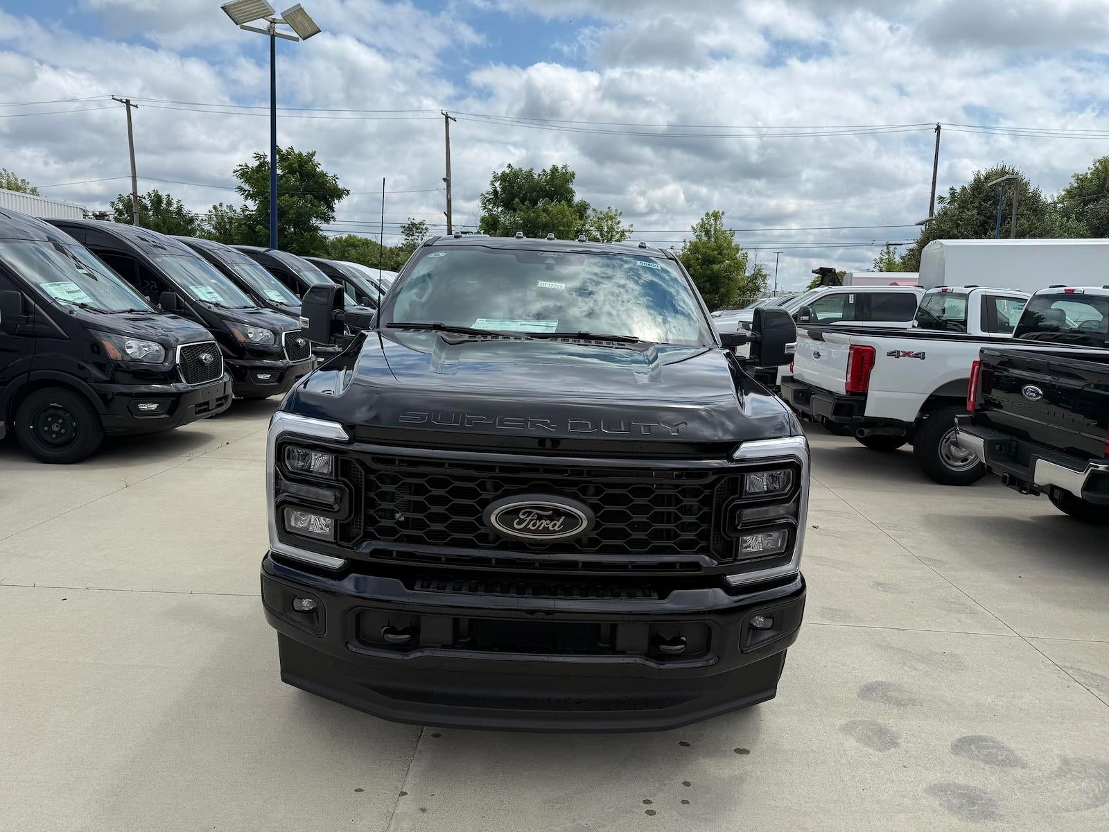 2025 Ford Super Duty F-250 SRW LARIAT