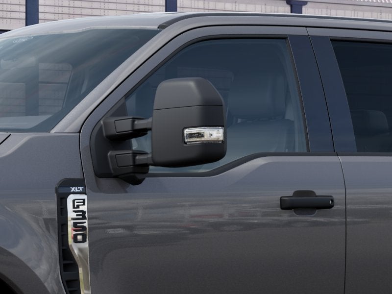 2027 Ford F-350SD XLT