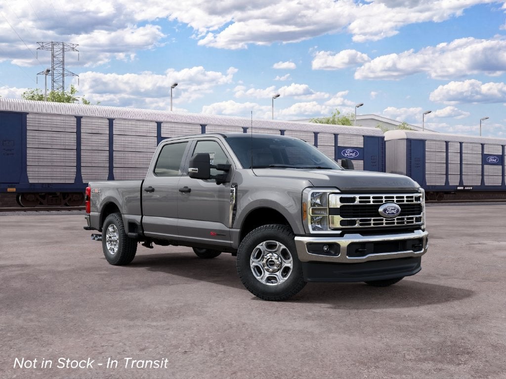 2027 Ford F-350SD XLT