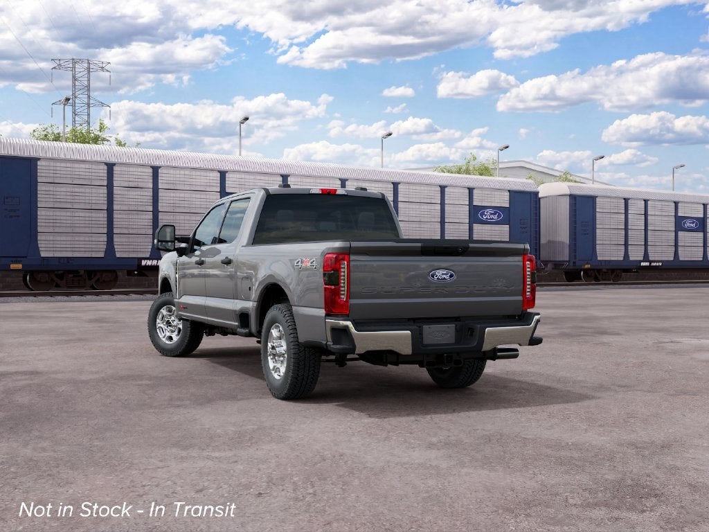 2027 Ford F-350SD XLT