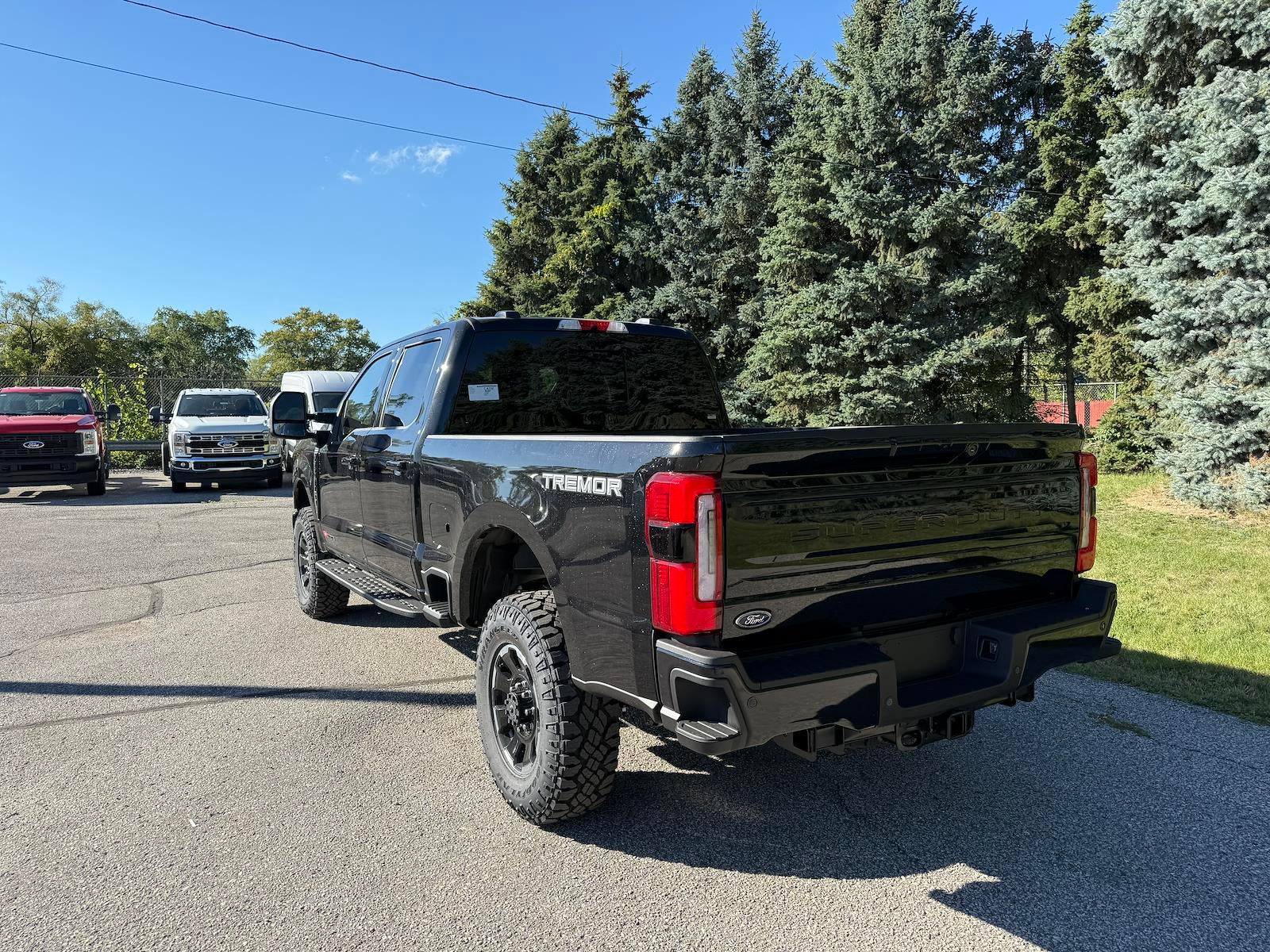 2026 Ford Super Duty F-350 SRW Platinum